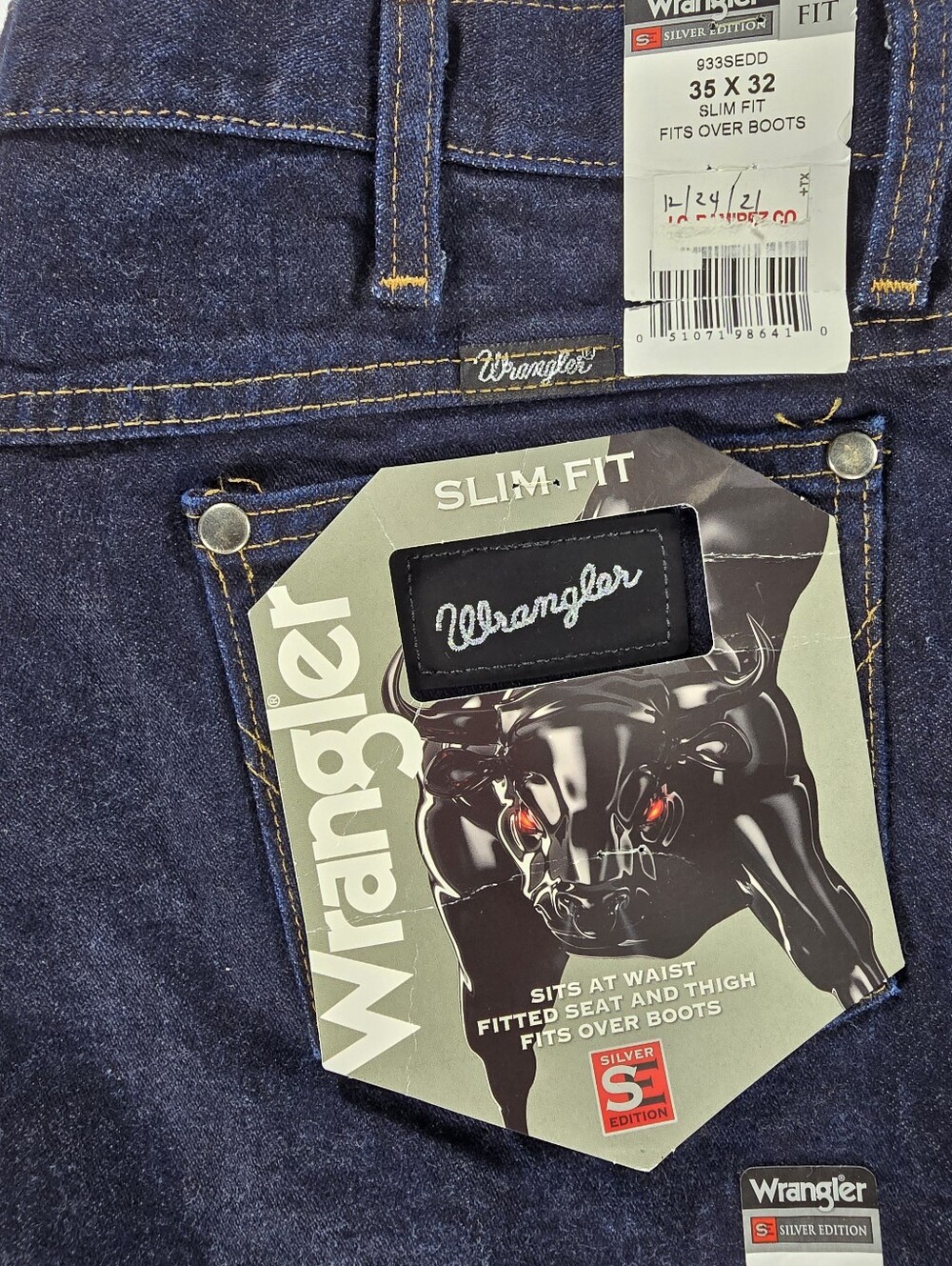 NEW Wrangler Silver Edition Slim Straight Western Jeans Mens 35x32 Dark Wash NWT
